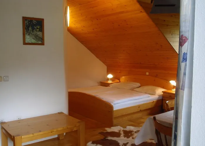 Turisticna Kmetija Psnak Lägenhet *